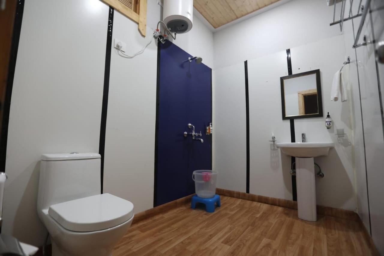 Le Roi Floating Huts & Eco Rooms Tehri New Tehri Dış mekan fotoğraf