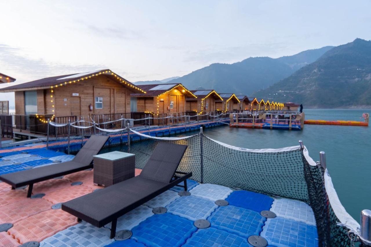 Le Roi Floating Huts & Eco Rooms Tehri New Tehri Dış mekan fotoğraf
