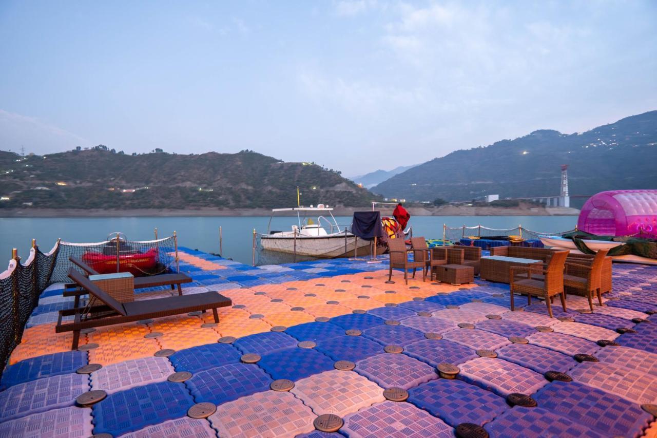 Le Roi Floating Huts & Eco Rooms Tehri New Tehri Dış mekan fotoğraf